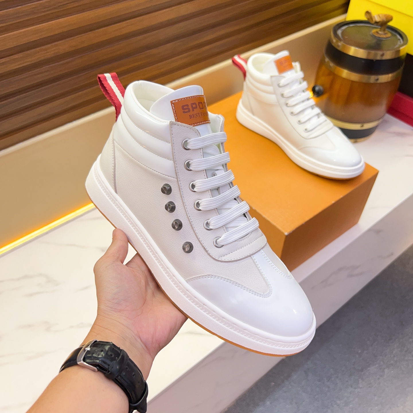 20251020/Gucci_251020-4